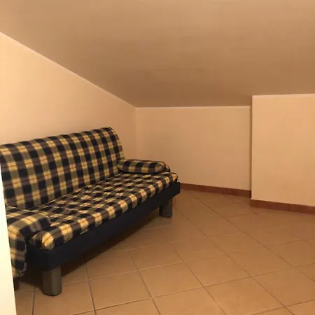 Appart hôtel Mansarda Vicino Al Mare Arredata *